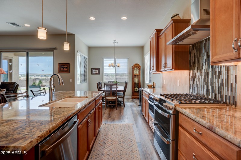 Kitchen 3