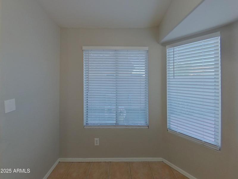 7_pc_DnMK3NAtJH_XFqiV6Htgg_layout_1