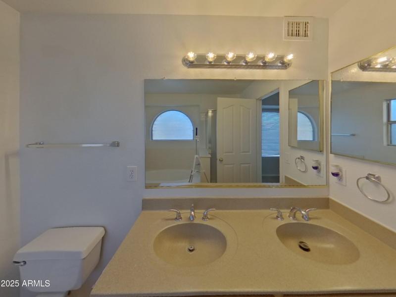 19_pc_dB8WS7x7Rj_vBatUzp8OZ_layout_0