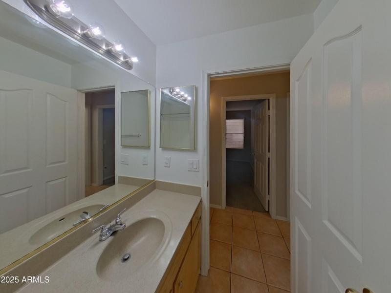 22_pc_g0Hx7rrWDb_Dtq6AmuCUa_layout_1