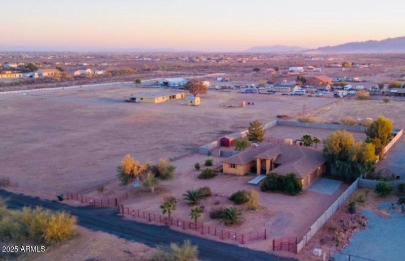 ARIEL PICTURE - FRONT OF HOME