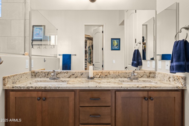 Interior - 6760 Vaquero Cir-16