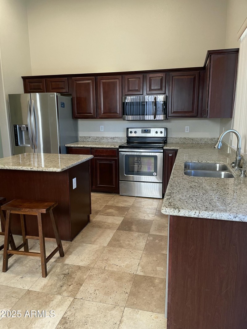 Kitchen 1