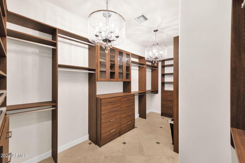 63-web-or-mls-P1097834