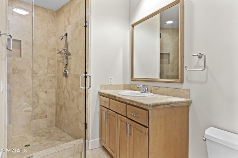 GUEST ENSUITE BATHROOM