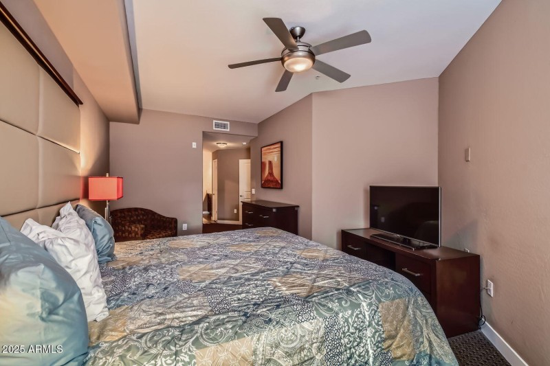 5450 E Deer Valley Dr Building 10 Unit 1