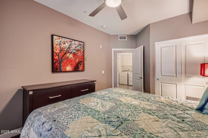 5450 E Deer Valley Dr Building 10 Unit 1