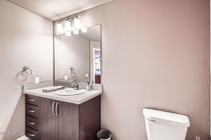 5450 E Deer Valley Dr Building 10 Unit 1