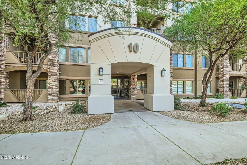 5450 E Deer Valley Dr Building 10 Unit 1