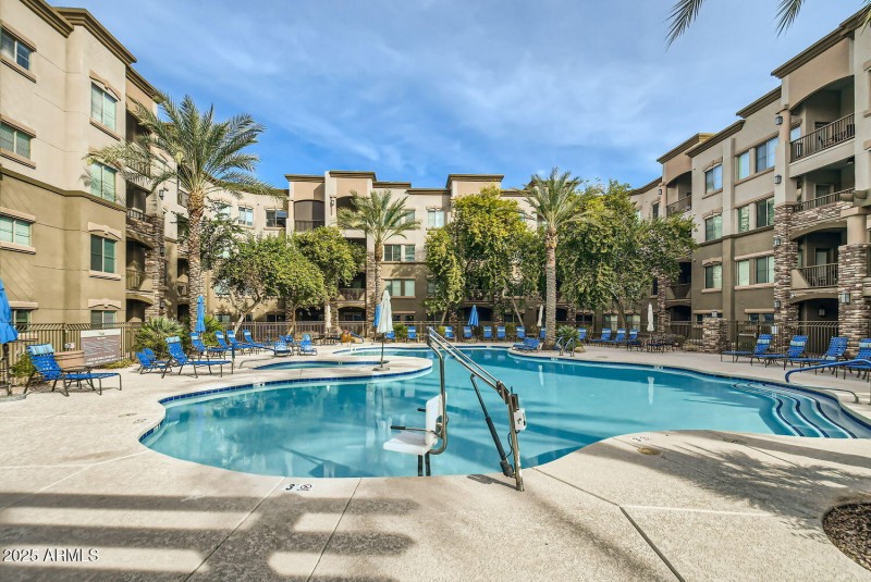 5450 E Deer Valley Dr Building 10 Unit 1