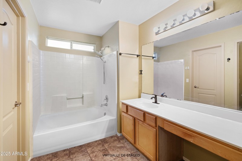 44355WOsterDr-10-VirtuallyDe-Staged