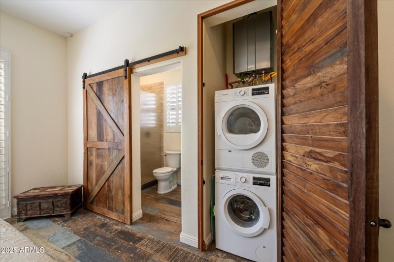 First floor Suite Laundry