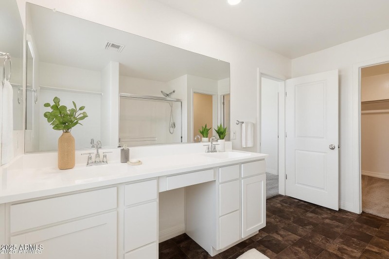 Stage Master Double Vanity