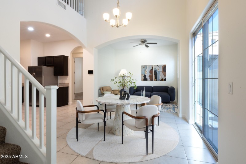 Property_7F6D_5_Entry_13-09-25_16_59