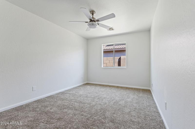 26-web-or-mls-Done Interior-1