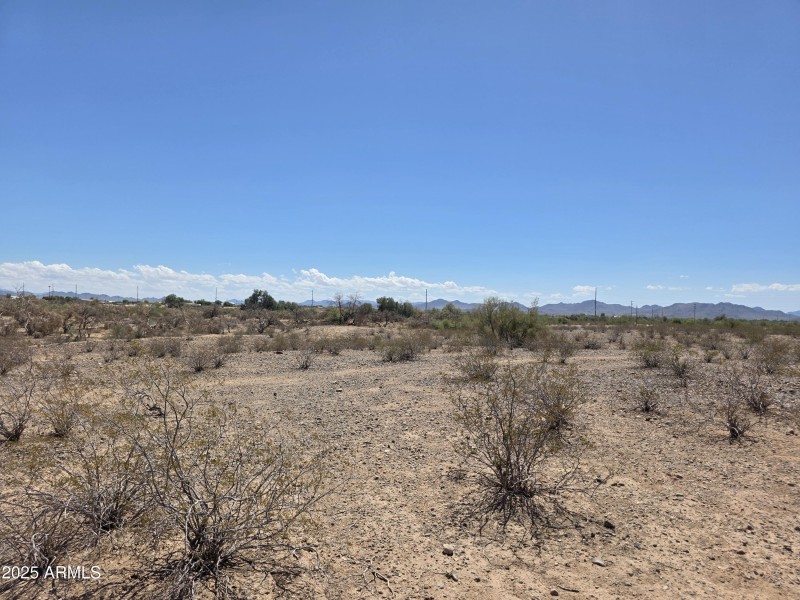 1.14 Acre Lot w/ Mountain Views!