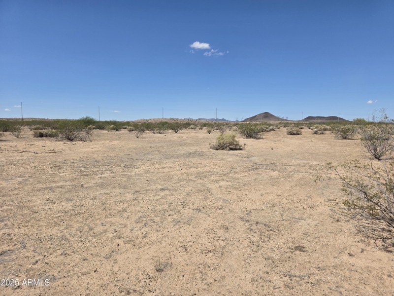 1.14 Acre Lot w/ Mountain Views!