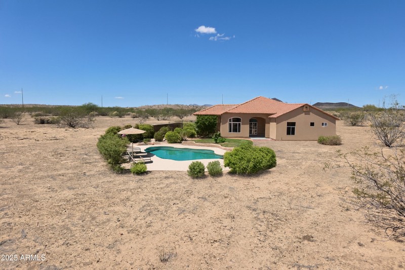 1.14 Acre Lot w/ Mountain Views!