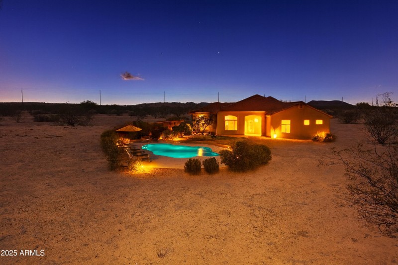 1.14 Acre Lot w/ Mountain Views!