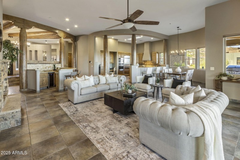 Greatroom to kitchen