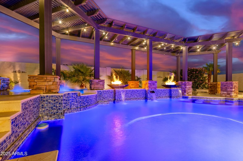 8f4ddc0f8badf8cd9b40735db3332c35