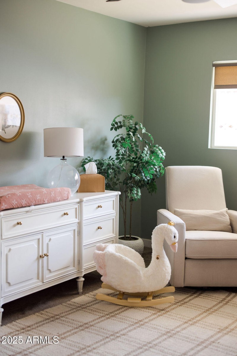 LeslieShillPhoto-ShillSunsetHouseExterio