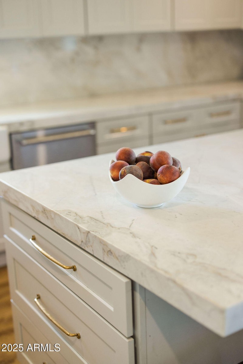 LeslieShillPhoto-ShillSunsetHouseExterio