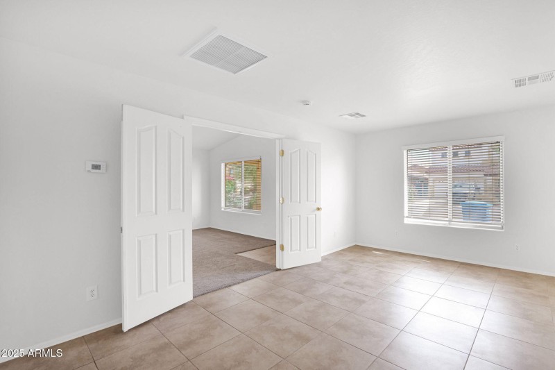 8-web-or-mls-P1293120