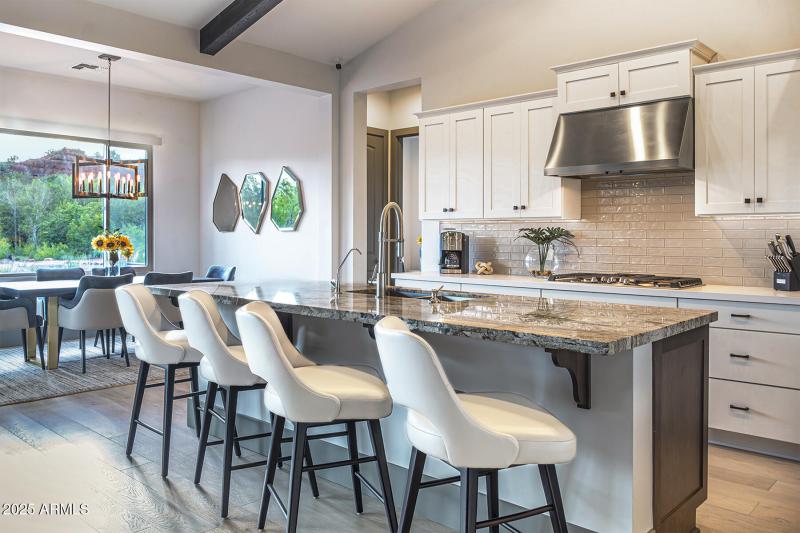 4 SNACK KITCHEN_DINING