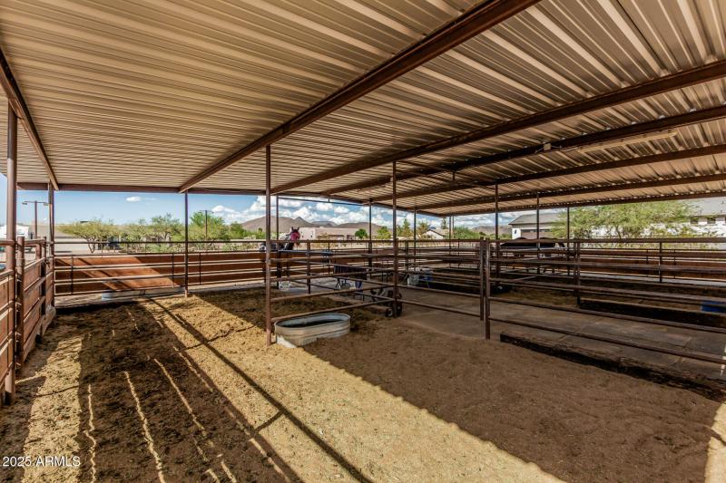 combined stalls