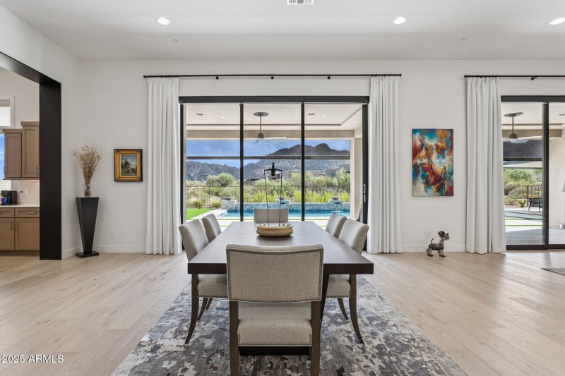 14-web-or-mls-12885-e-rosewood-dr