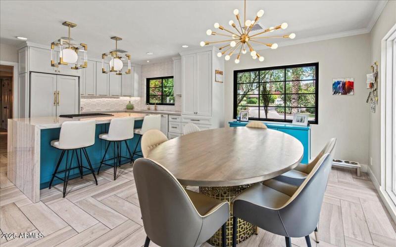 11-4721 E Calle Redonda 11