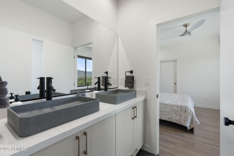 Jack&Jill between 2nd and 3rd Bedrooms