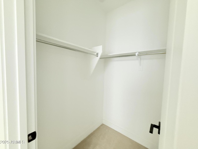 En Suite Walk In Closet