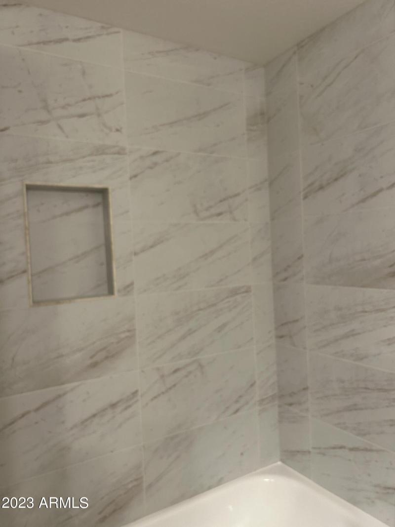 WALK IN SHOWER IN MASTER