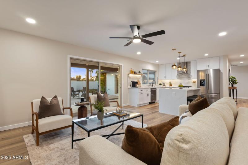 27-web-or-mls-15034-n-54th-st