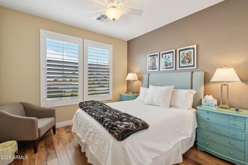 17-web-or-mls-N 155th Dr-04042025-015