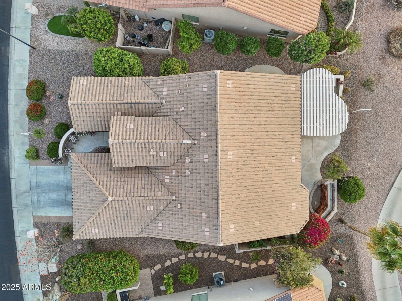 52-web-or-mls-N 155th Dr-04042025-050