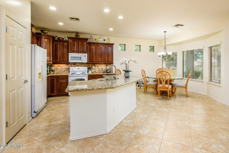 42348 W Fountain Head-9506-Edit