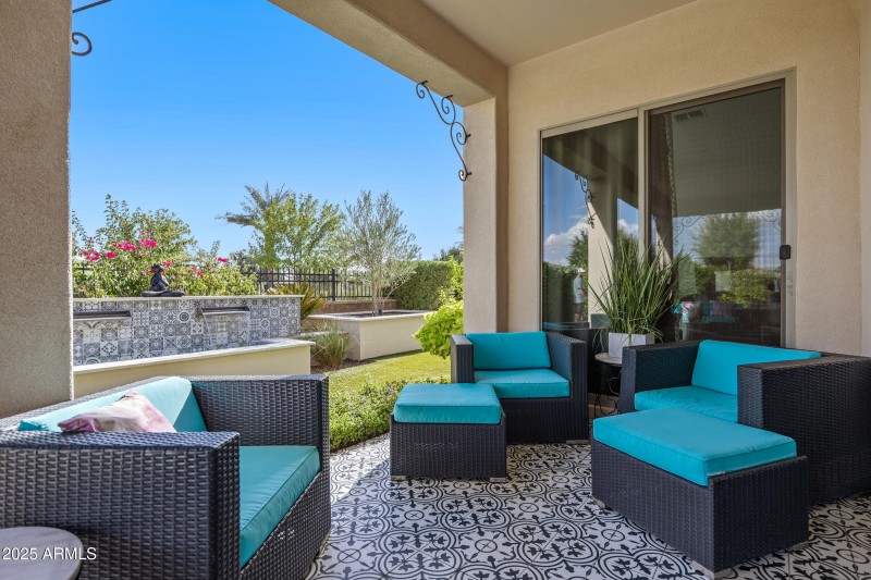 351 E Santa Lucia-48
