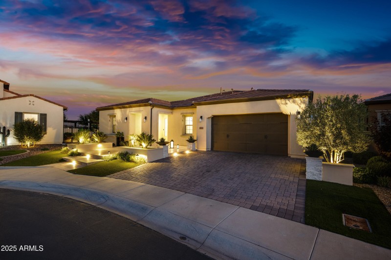 351 E Santa Lucia-77