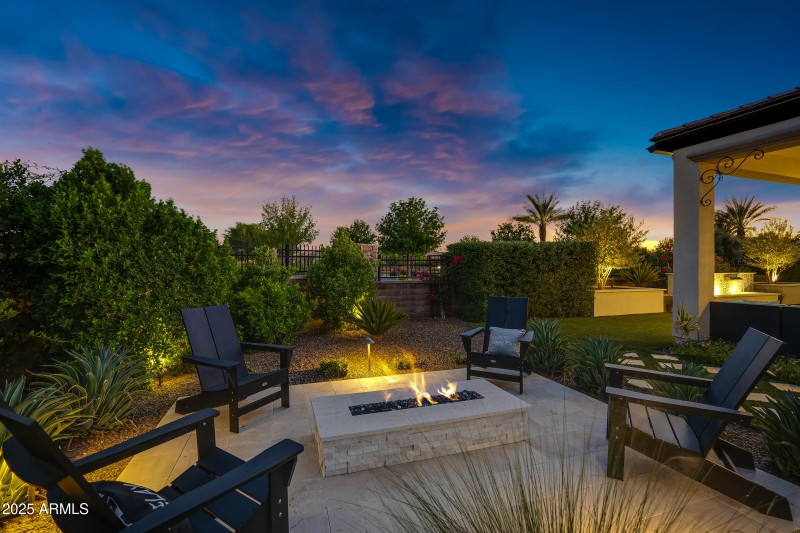 351 E Santa Lucia-82