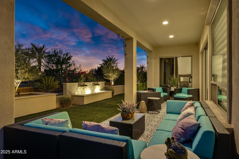 351 E Santa Lucia-84