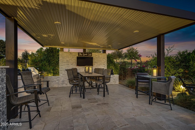351 E Santa Lucia-85