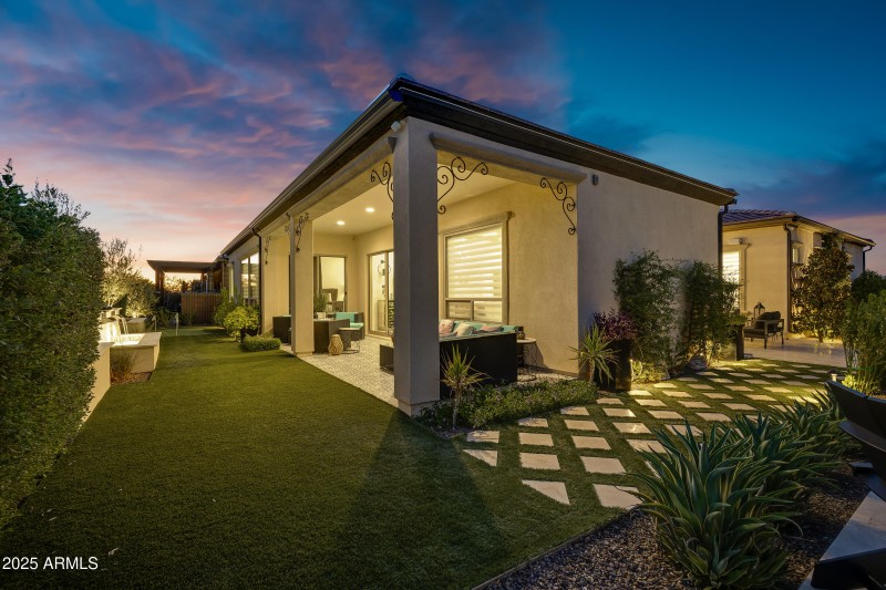 351 E Santa Lucia-86