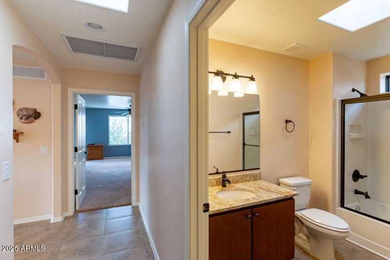 762SClubhouseLn-37