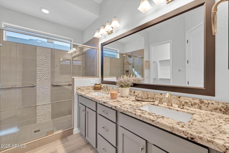 50-web-or-mls-27-print-896A6644