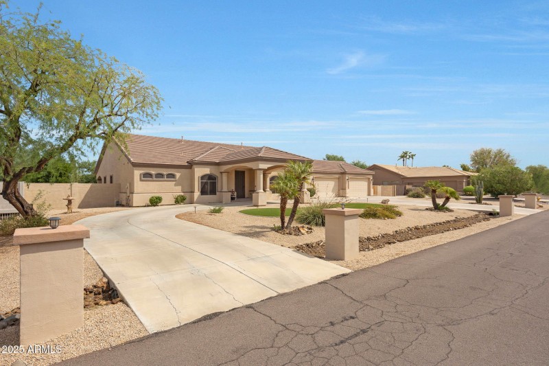 38a-12804 W George Ave_Front 1