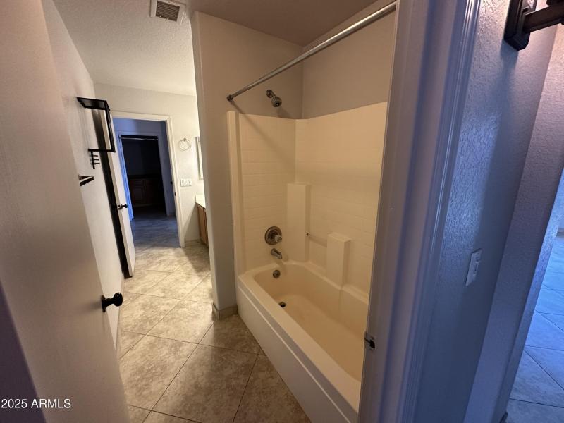 +QhAhJqKRYKko2v5%T%BJg