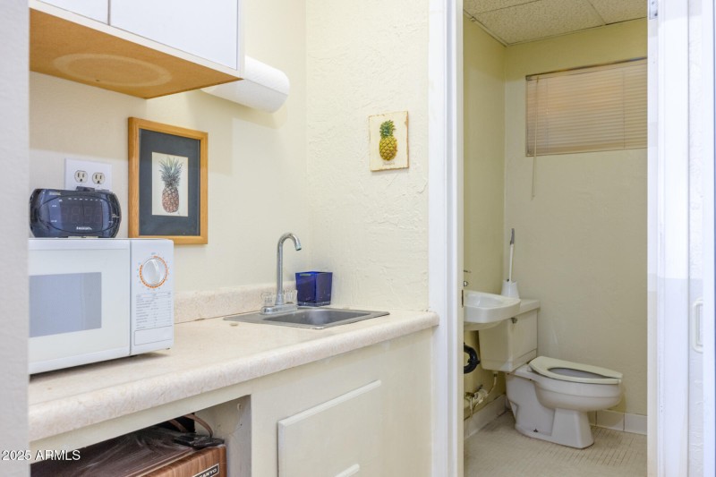 Kitchenette